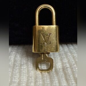 Louis Vuitton Lock & Key Gold Padlock Set Lock #317